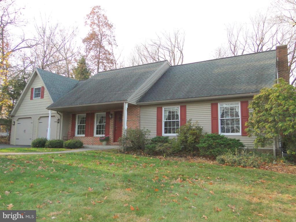 8504 DOGWOOD DRIVE