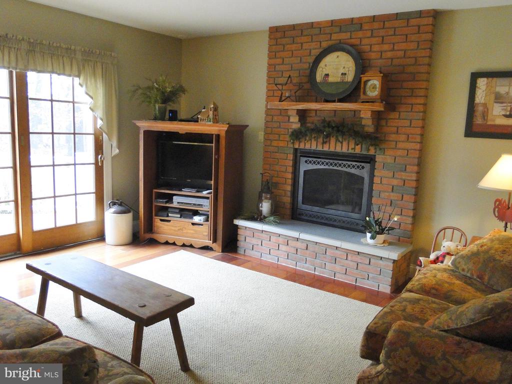 8504 DOGWOOD DRIVE