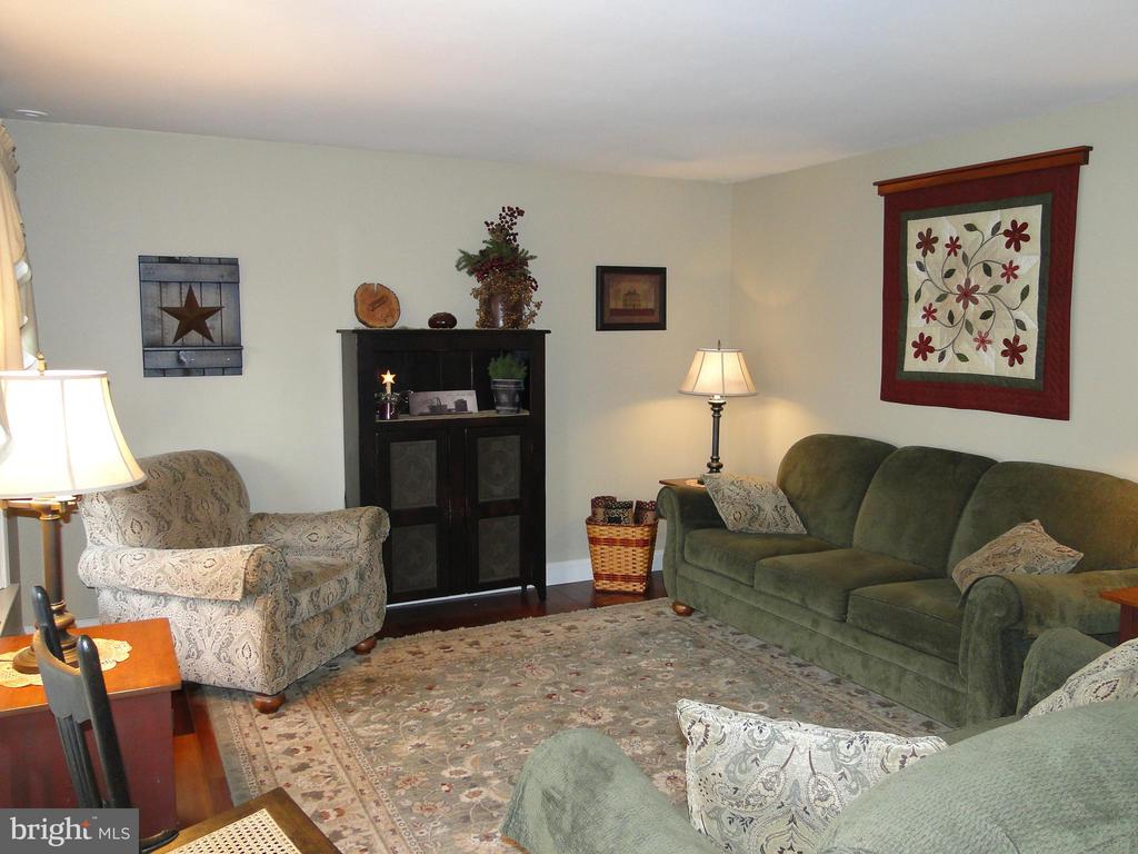 8504 DOGWOOD DRIVE