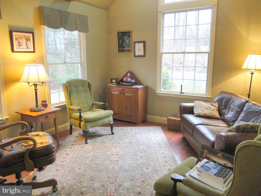 8504 DOGWOOD DRIVE