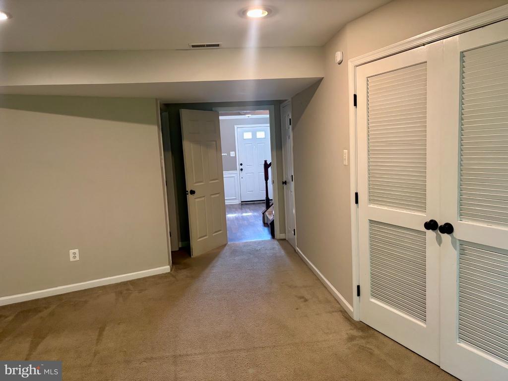 4606 JASMINE DRIVE