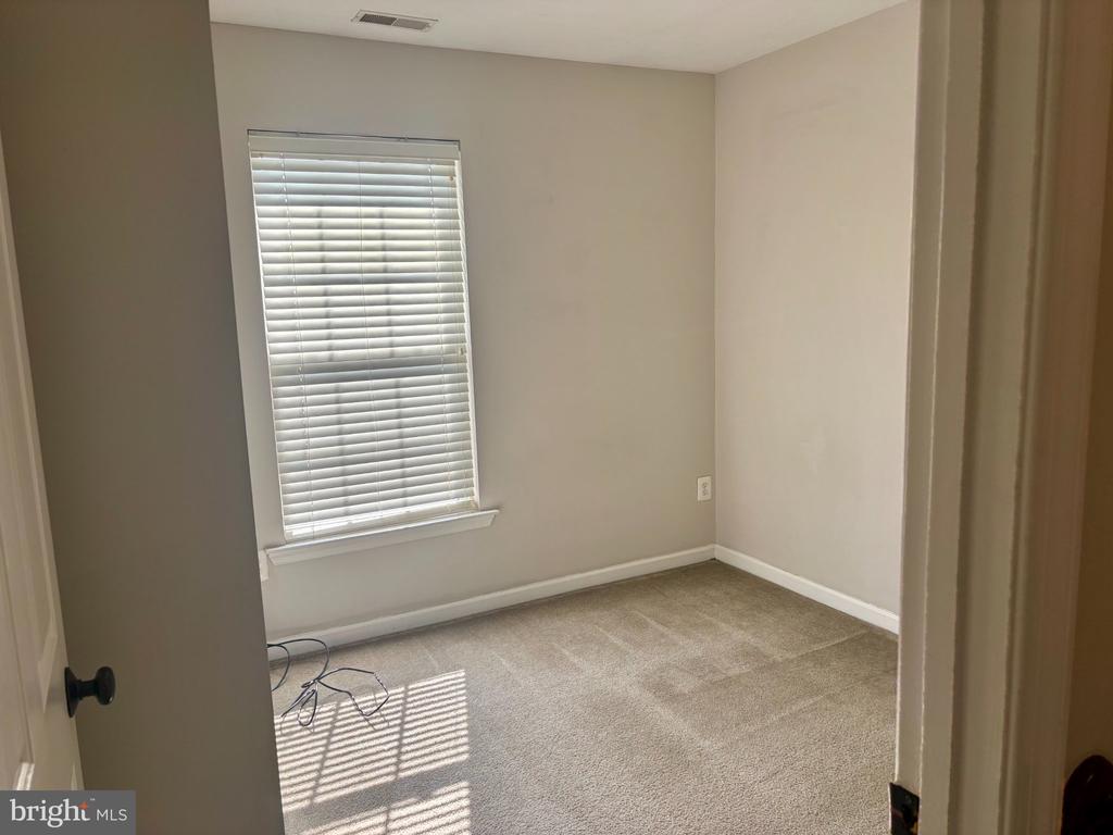 4606 JASMINE DRIVE