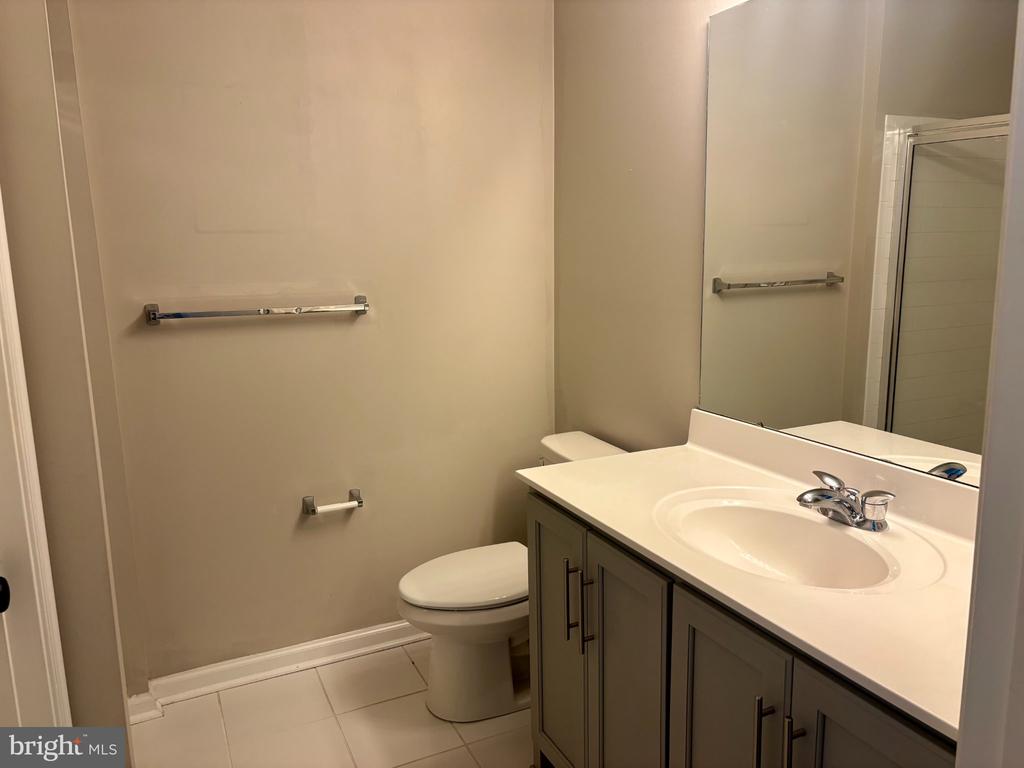 4606 JASMINE DRIVE