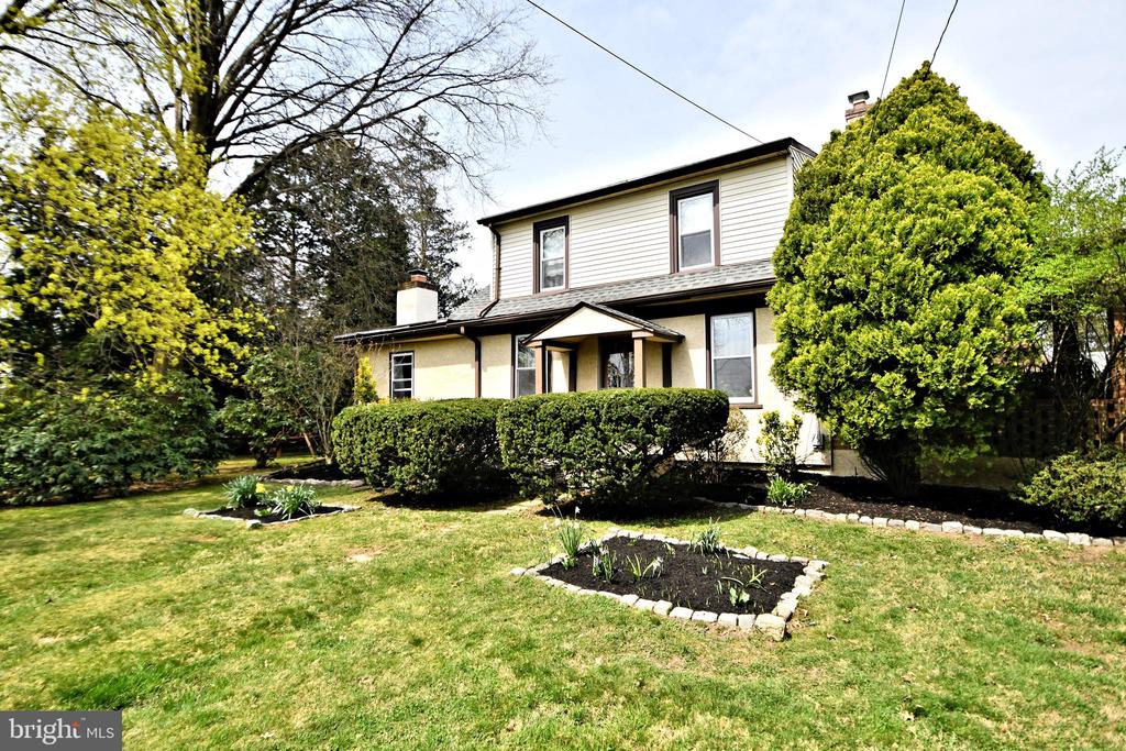 1626 FITZWATERTOWN ROAD