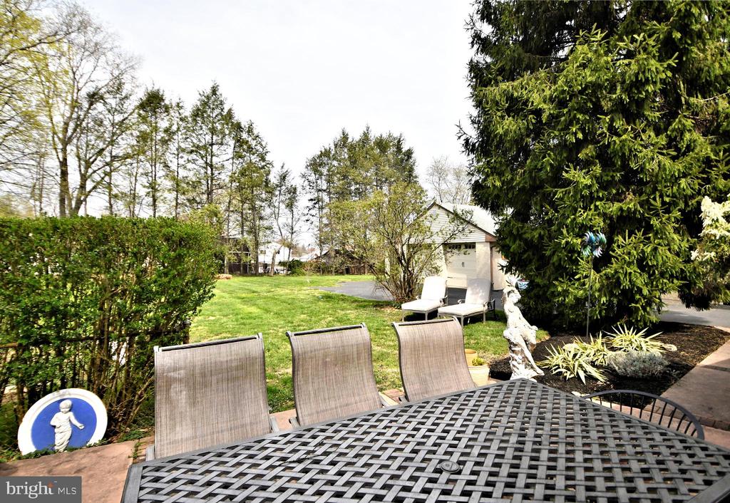 1626 FITZWATERTOWN ROAD