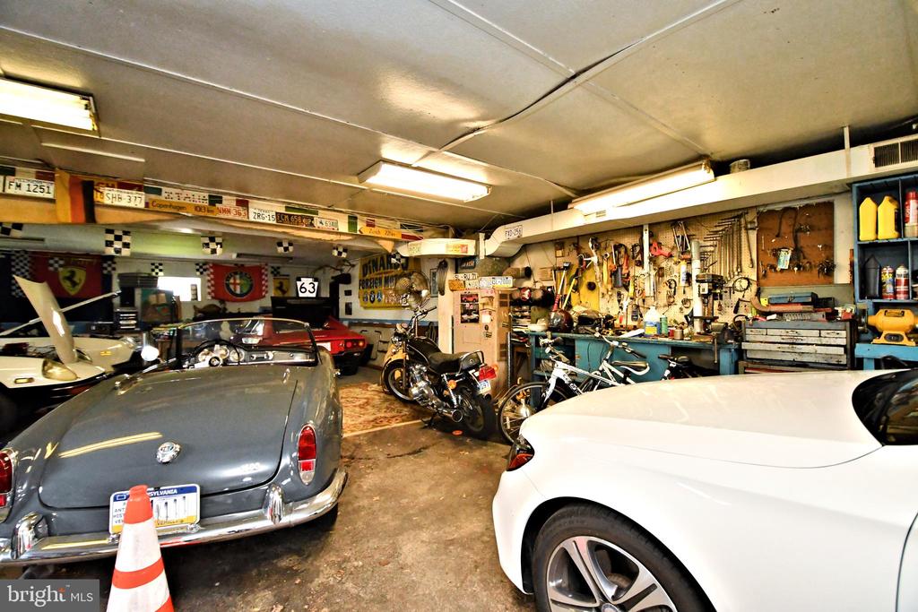 1626 FITZWATERTOWN ROAD