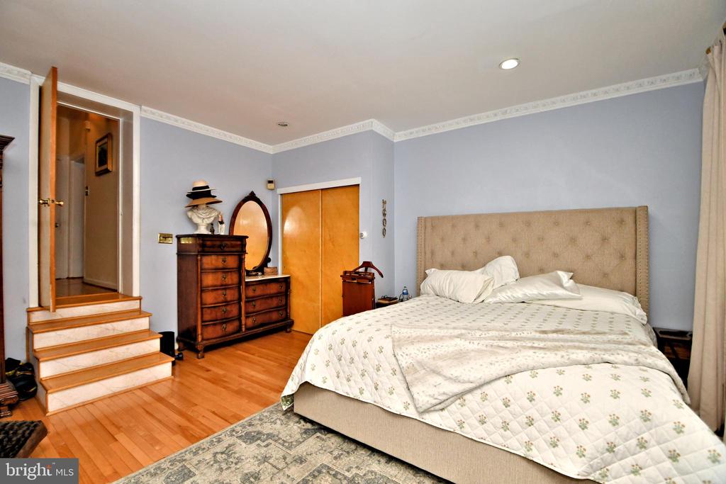 1626 FITZWATERTOWN ROAD