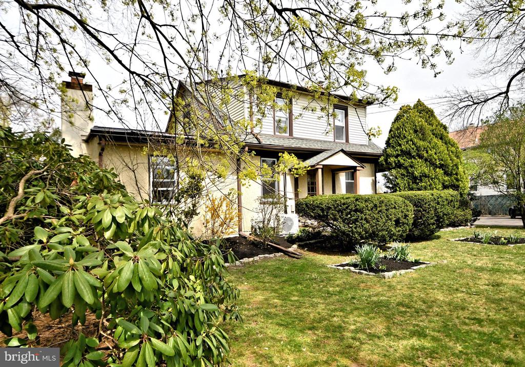 1626 FITZWATERTOWN ROAD