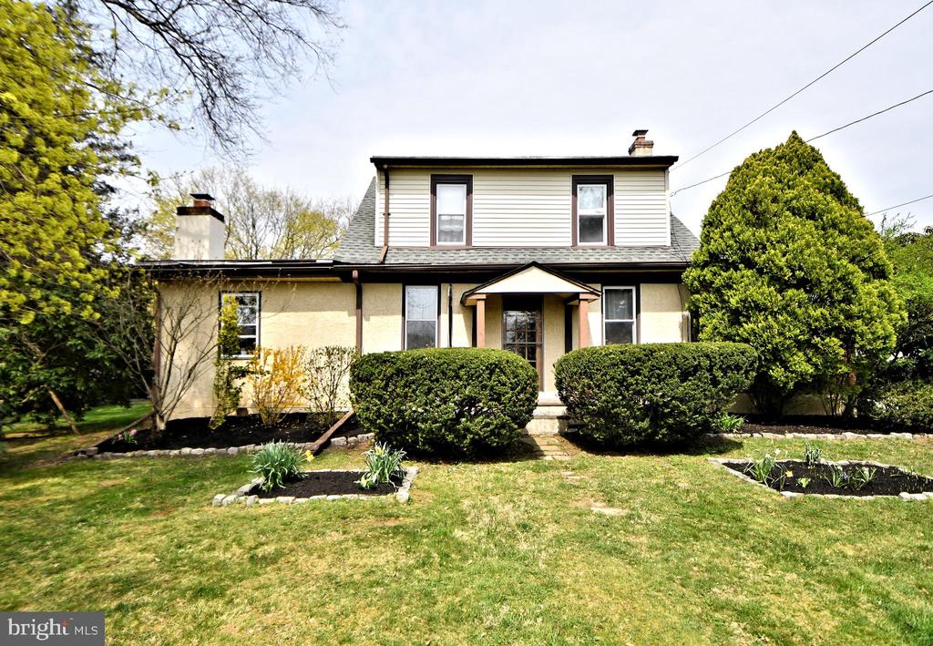 1626 FITZWATERTOWN ROAD