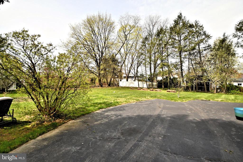 1626 FITZWATERTOWN ROAD