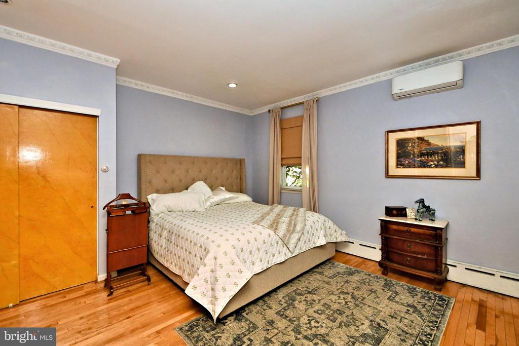 1626 FITZWATERTOWN ROAD