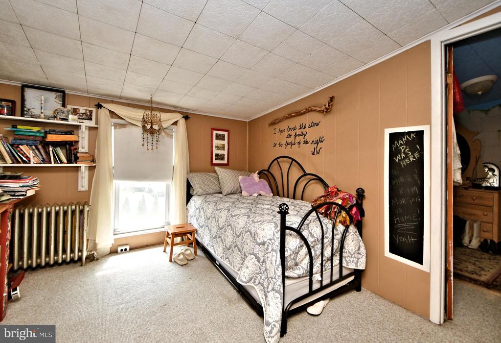 1626 FITZWATERTOWN ROAD