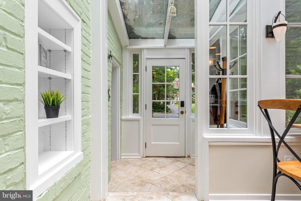 751 CLARENDON ROAD