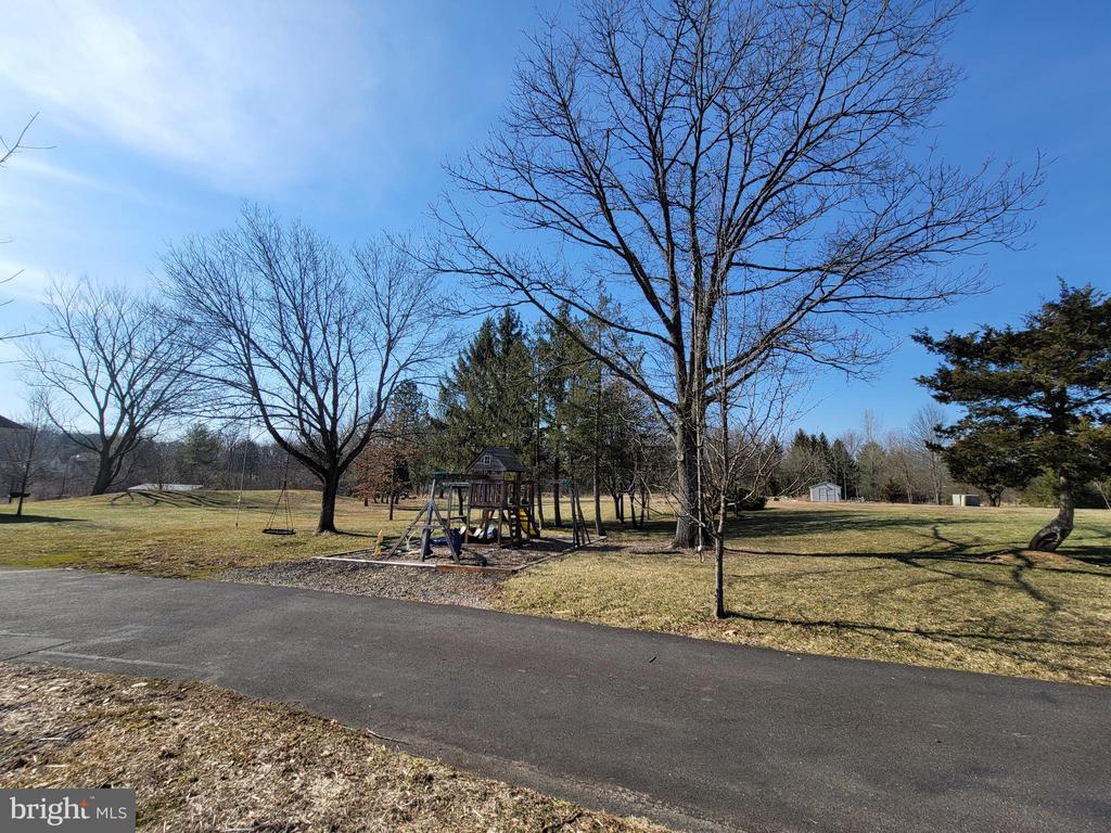 2128 BUSTARD ROAD