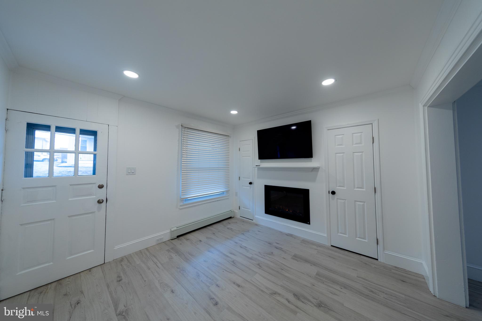 139 2ND AVENUE