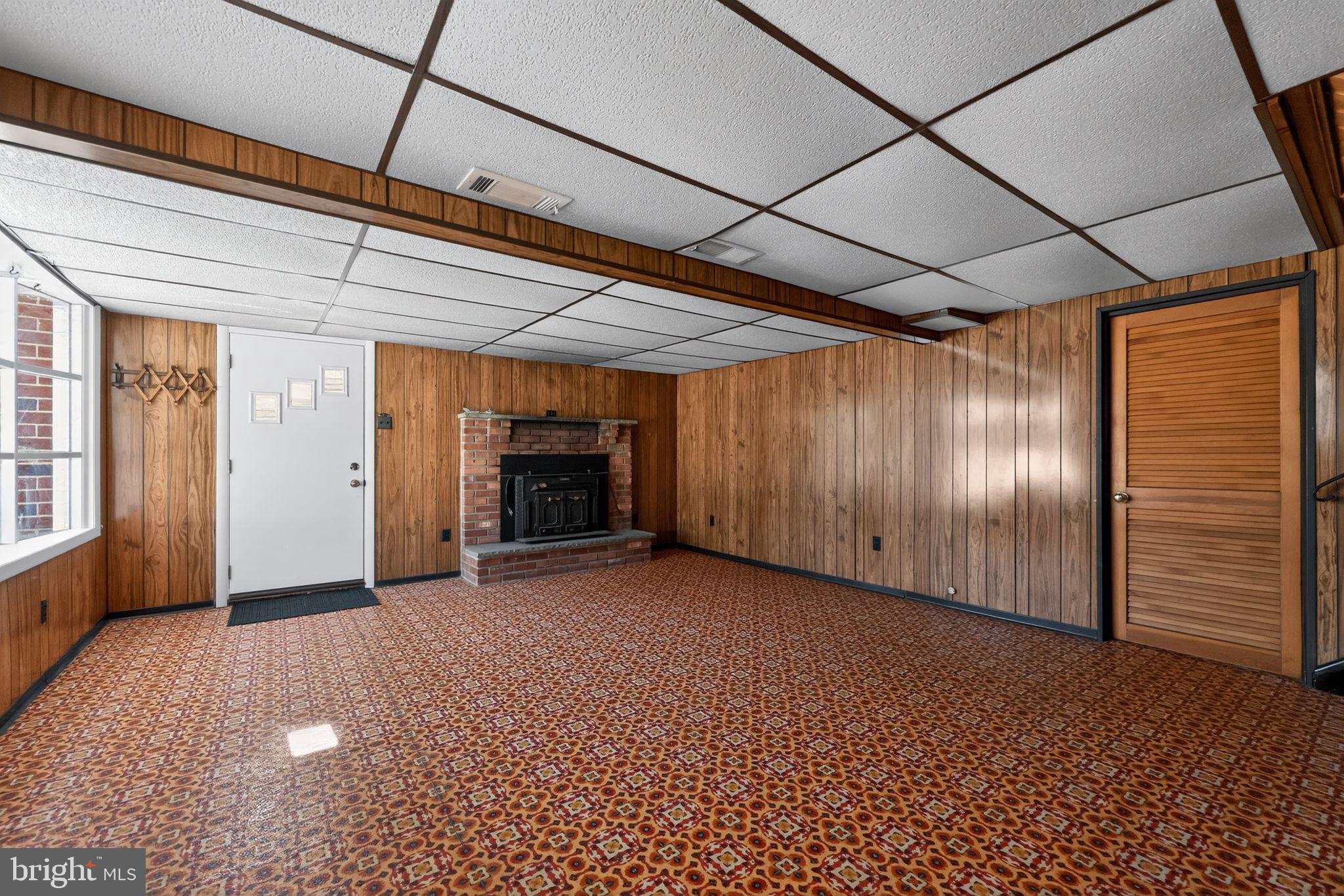 205 WILLARD ROAD