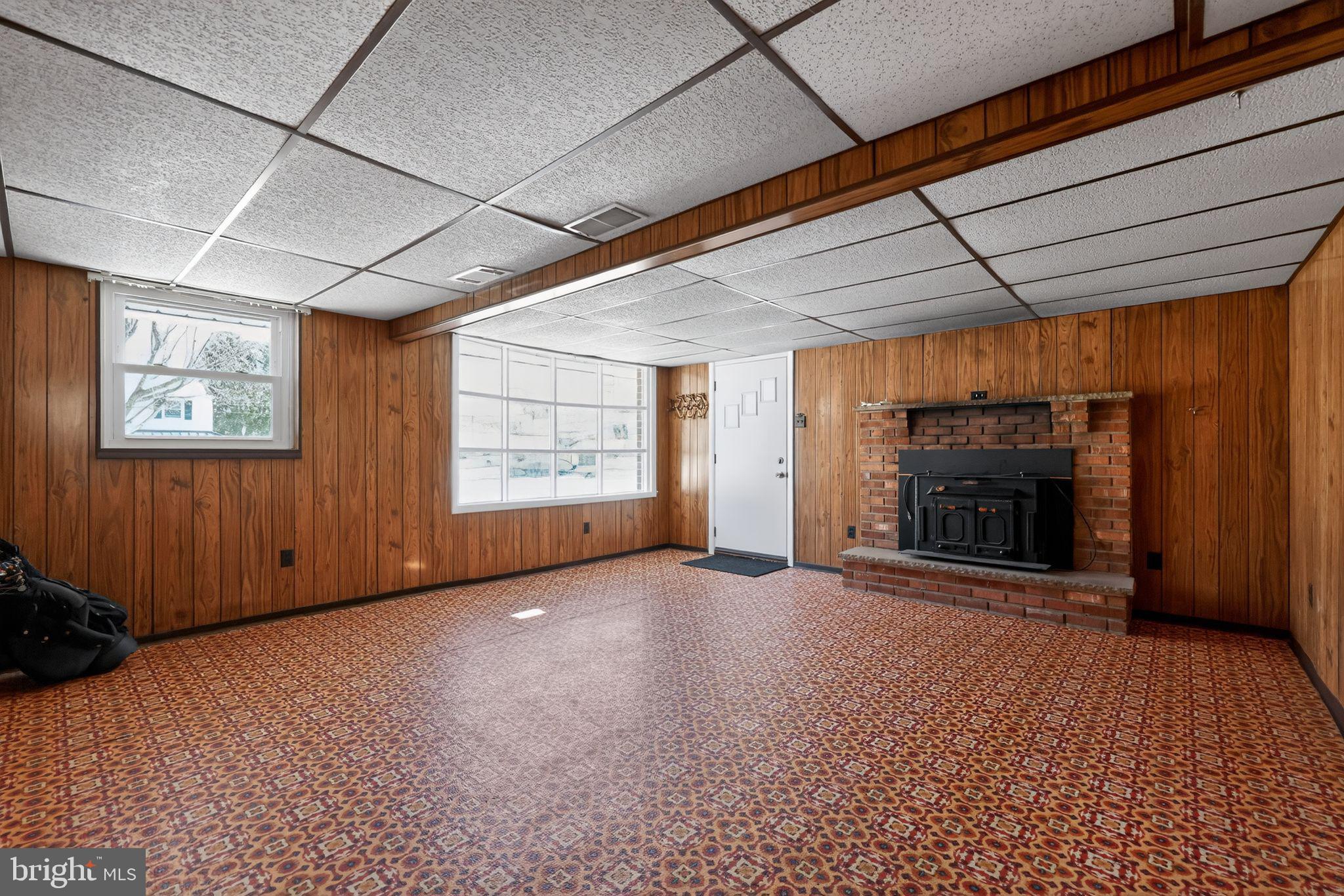205 WILLARD ROAD