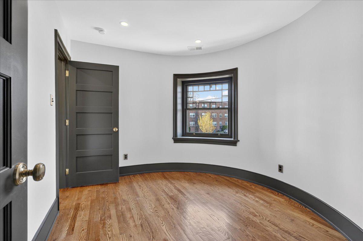 701 S BETHLEHEM PIKE
