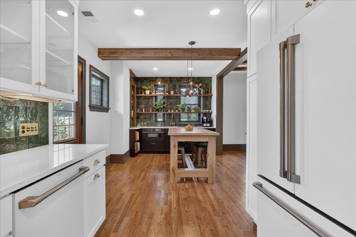 701 S BETHLEHEM PIKE