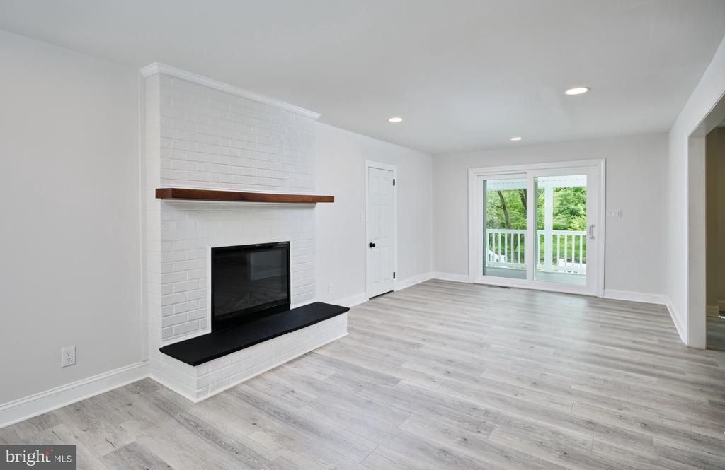 712 S PARK AVENUE