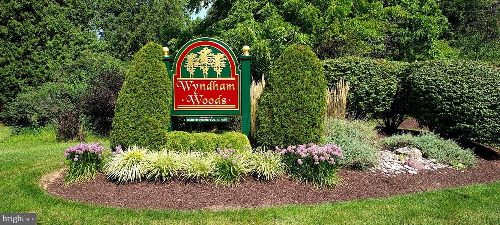 151 WYNDHAM WOODS WAY