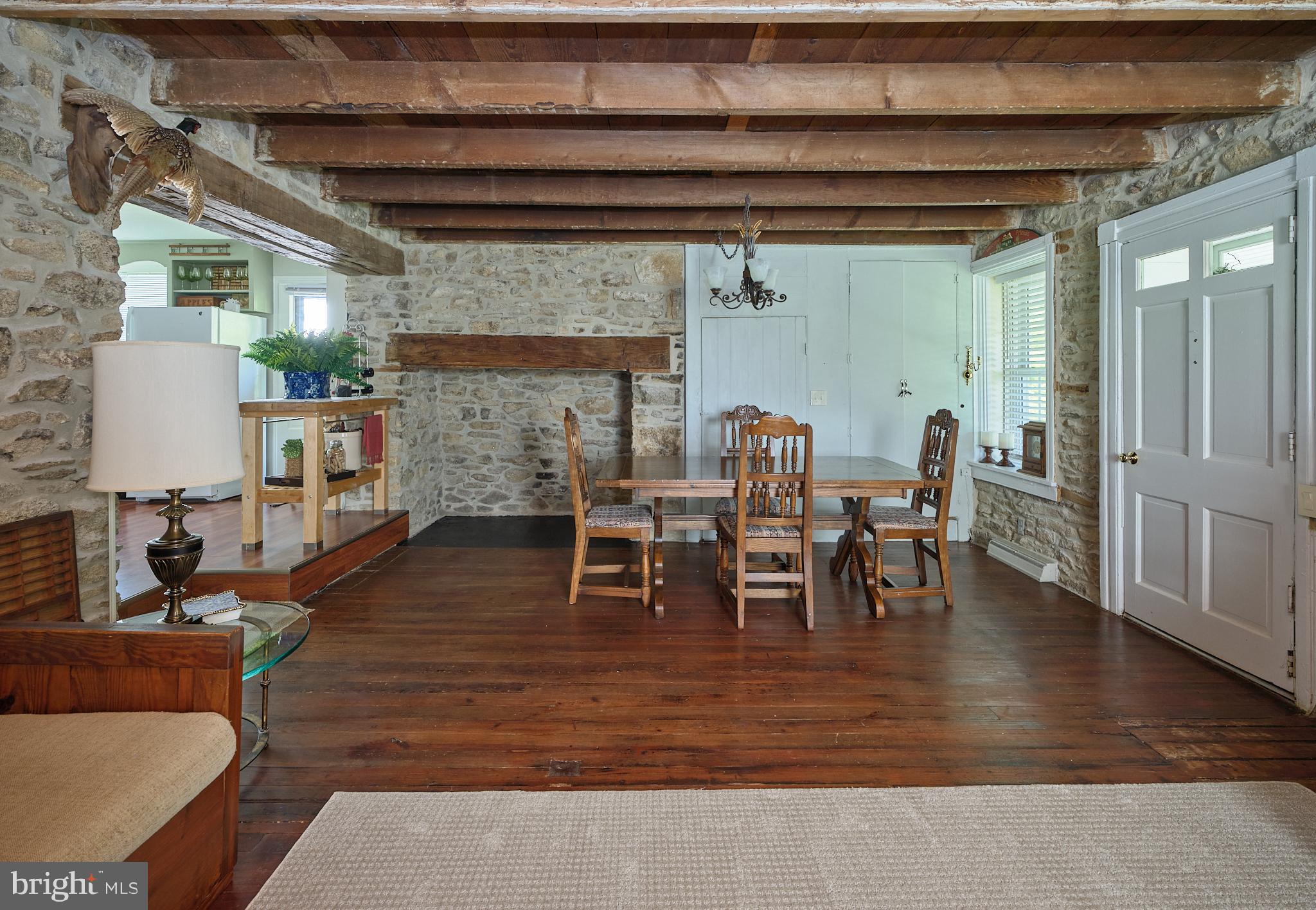 210 SUNNYSIDE ROAD