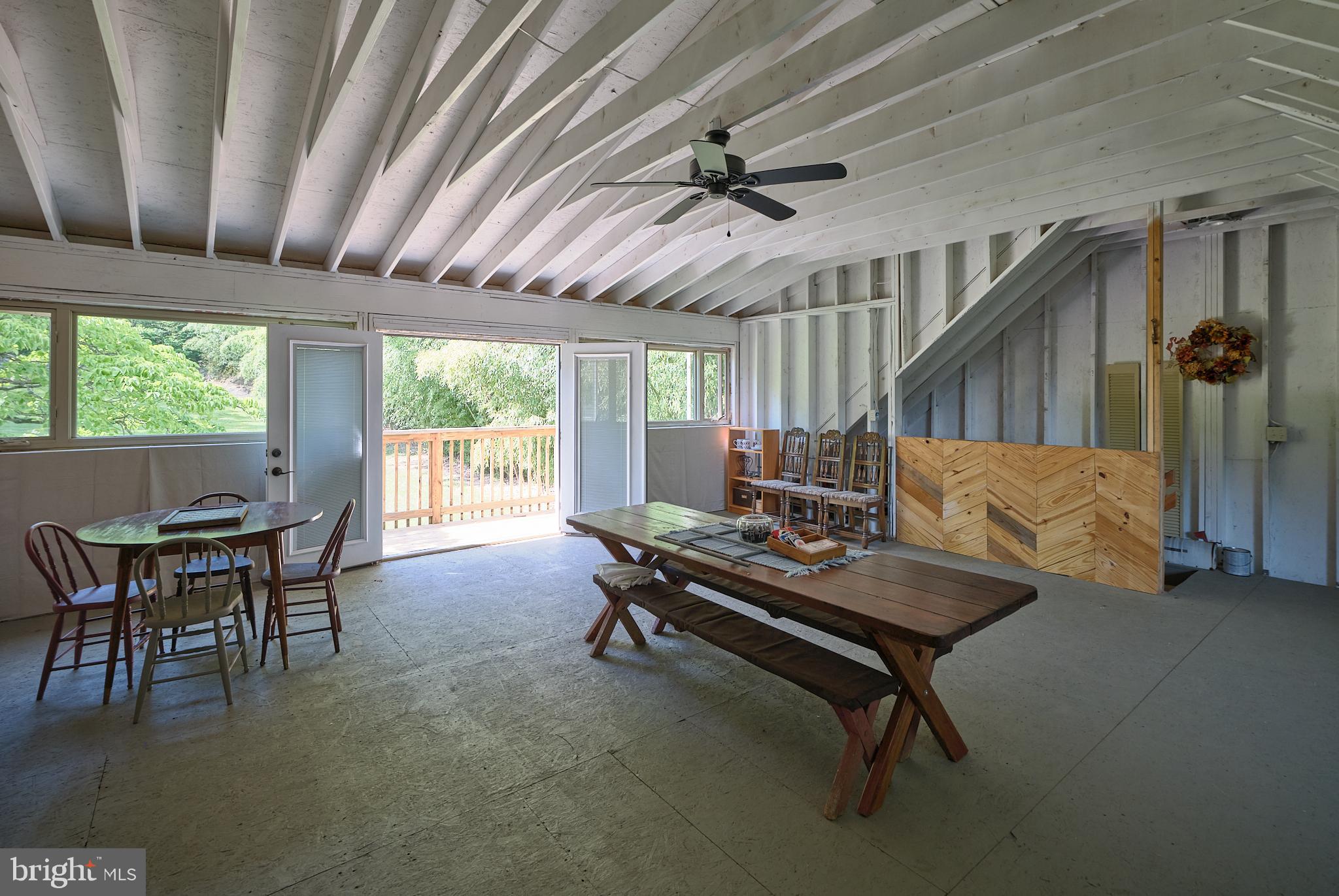 210 SUNNYSIDE ROAD