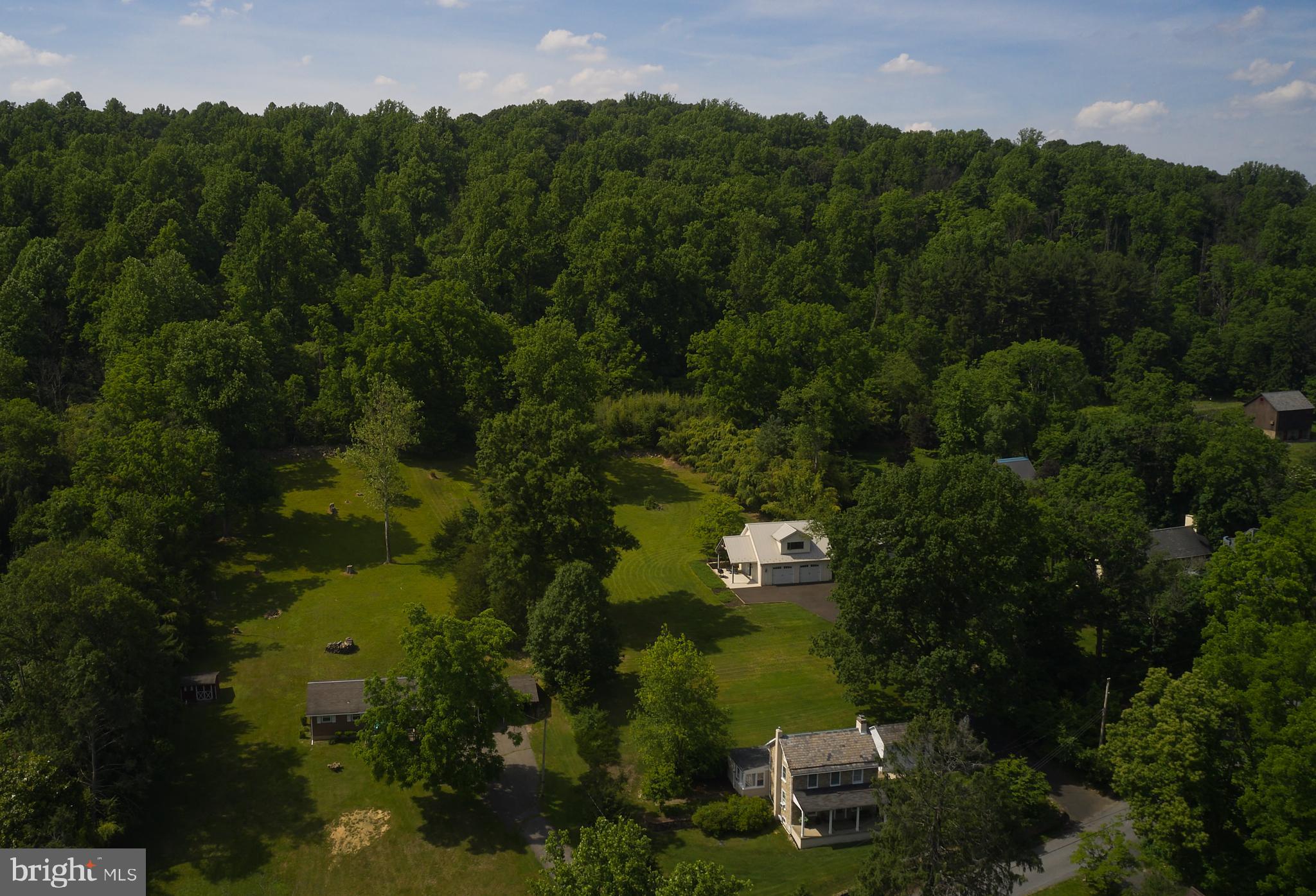 210 SUNNYSIDE ROAD