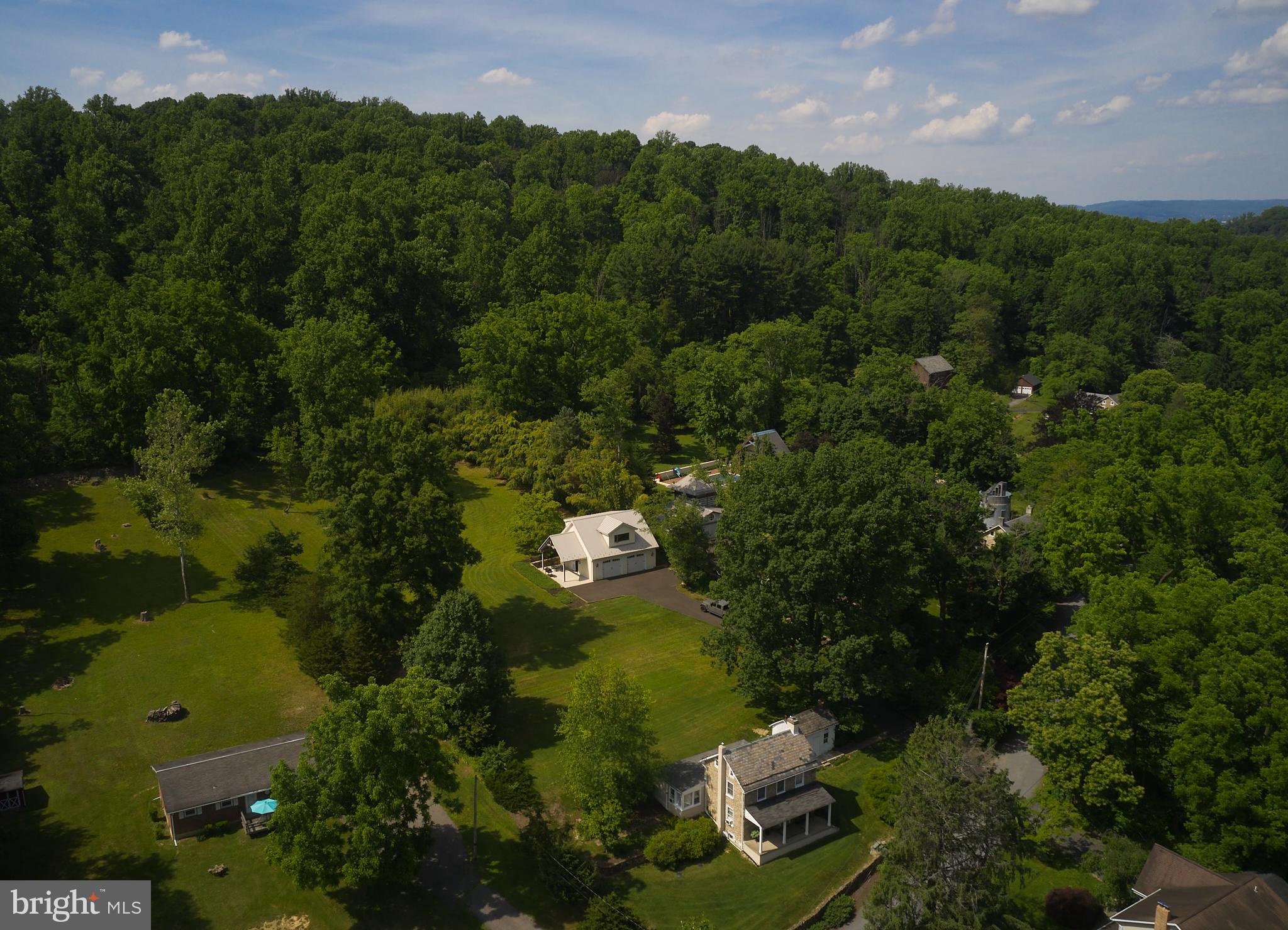 210 SUNNYSIDE ROAD