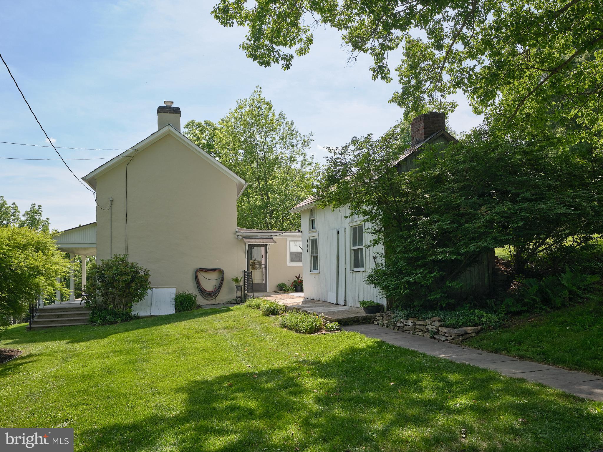 210 SUNNYSIDE ROAD