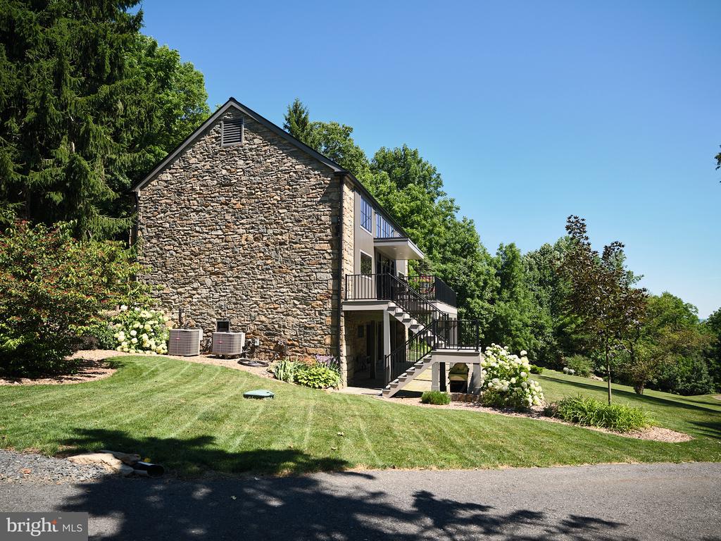 305 BOUGHER HILL ROAD