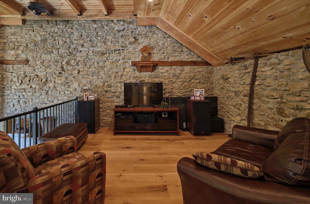 305 BOUGHER HILL ROAD