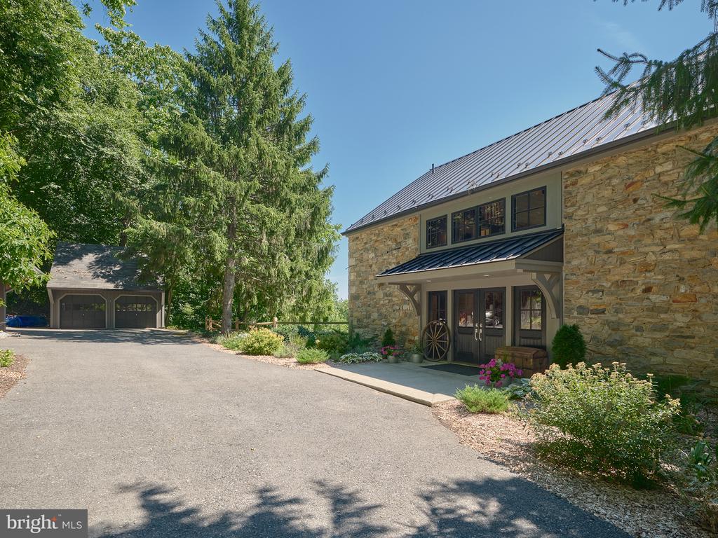 305 BOUGHER HILL ROAD