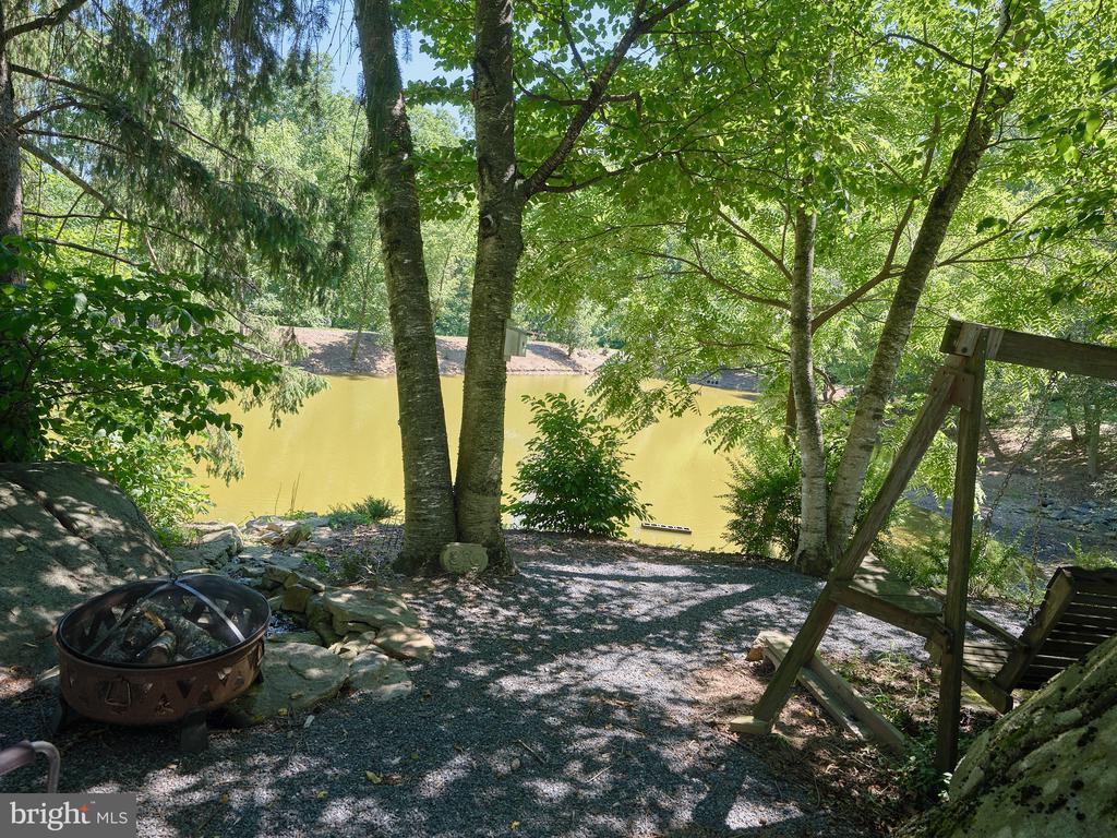 305 BOUGHER HILL ROAD