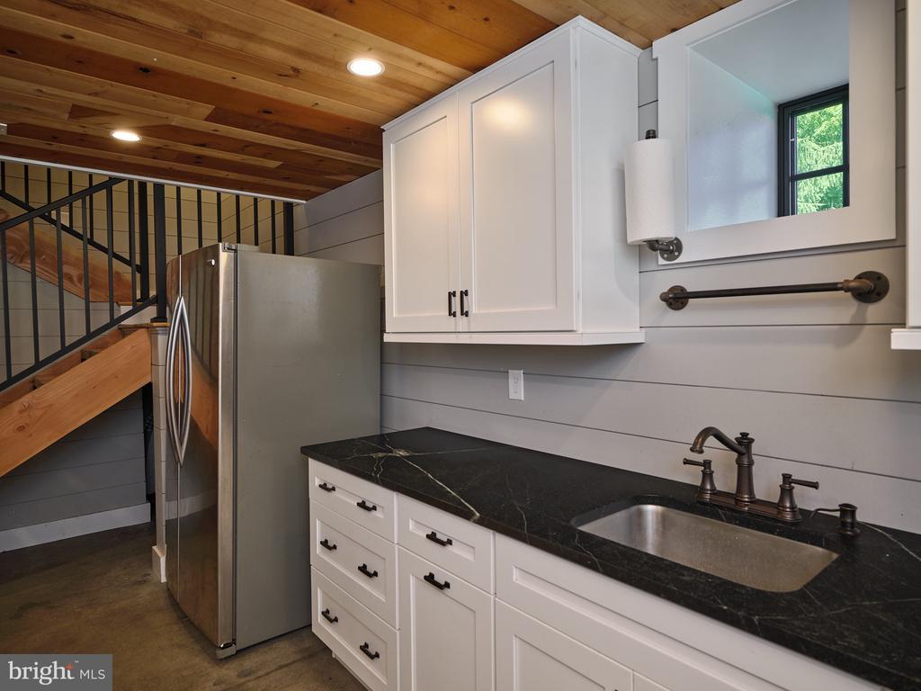 305 BOUGHER HILL ROAD