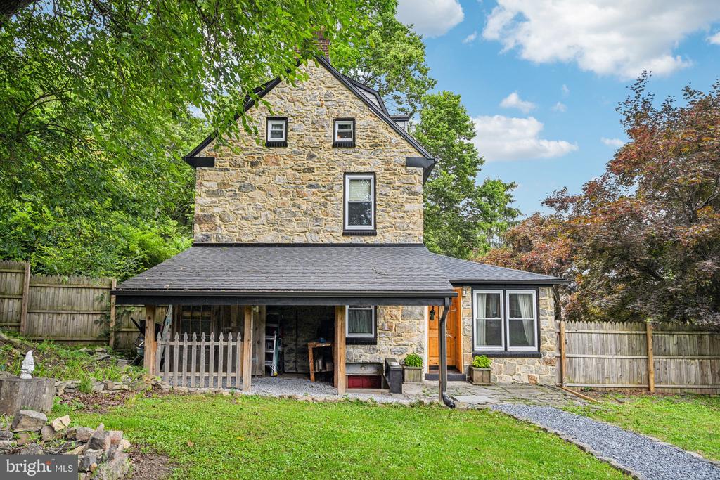 64 CONNARD DRIVE