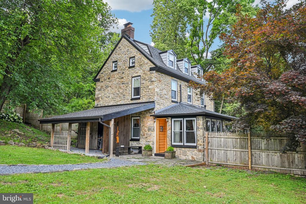 64 CONNARD DRIVE