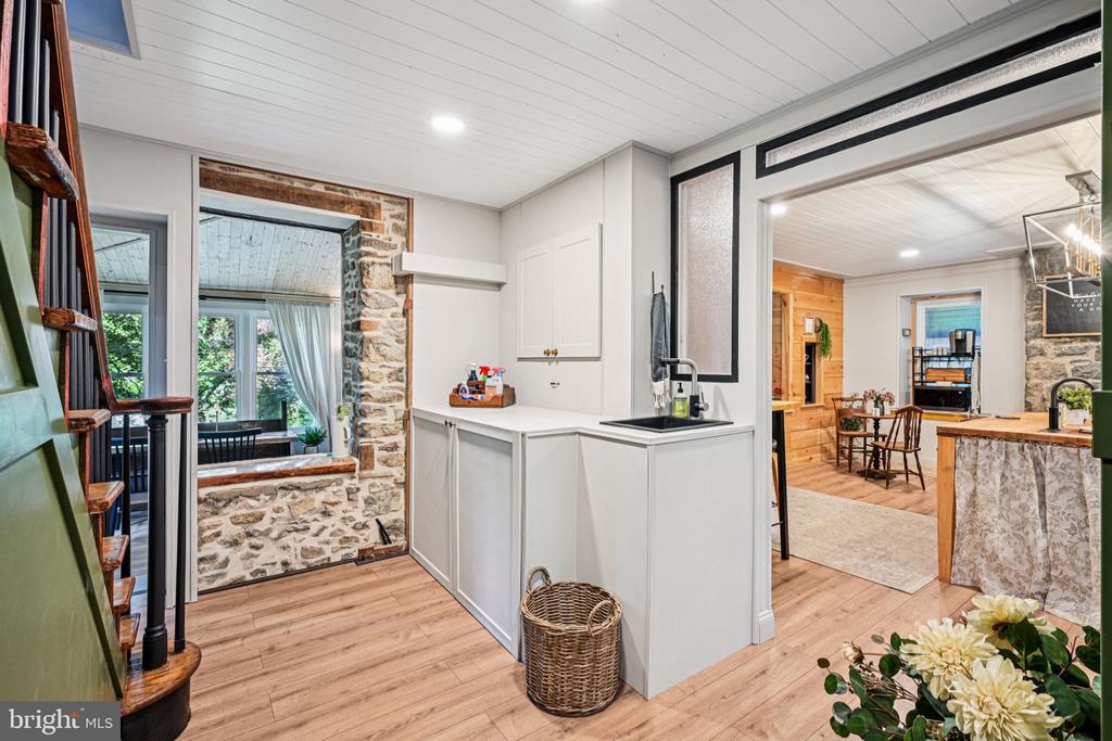 64 CONNARD DRIVE
