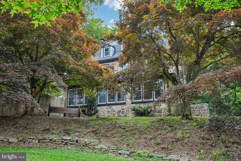 64 CONNARD DRIVE