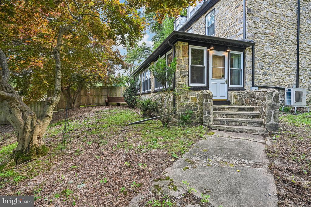 64 CONNARD DRIVE