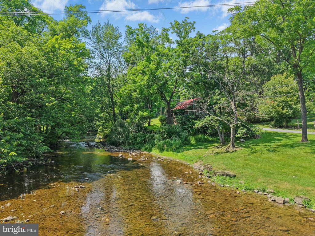 1867 OLD MILL ROAD