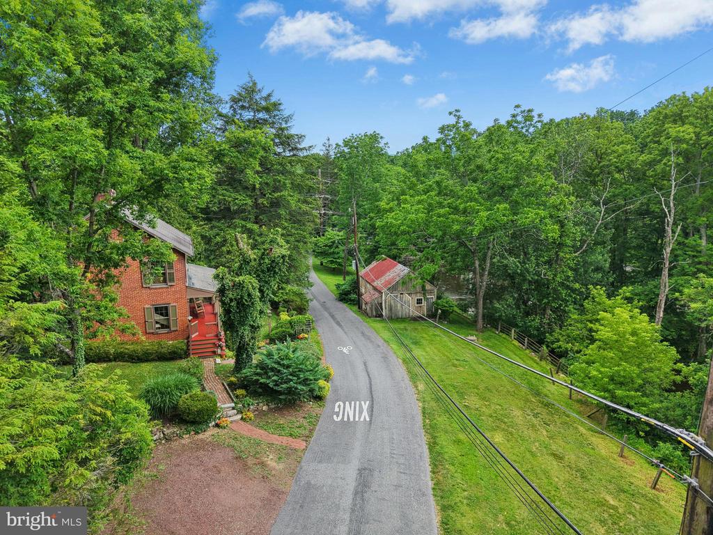 1867 OLD MILL ROAD