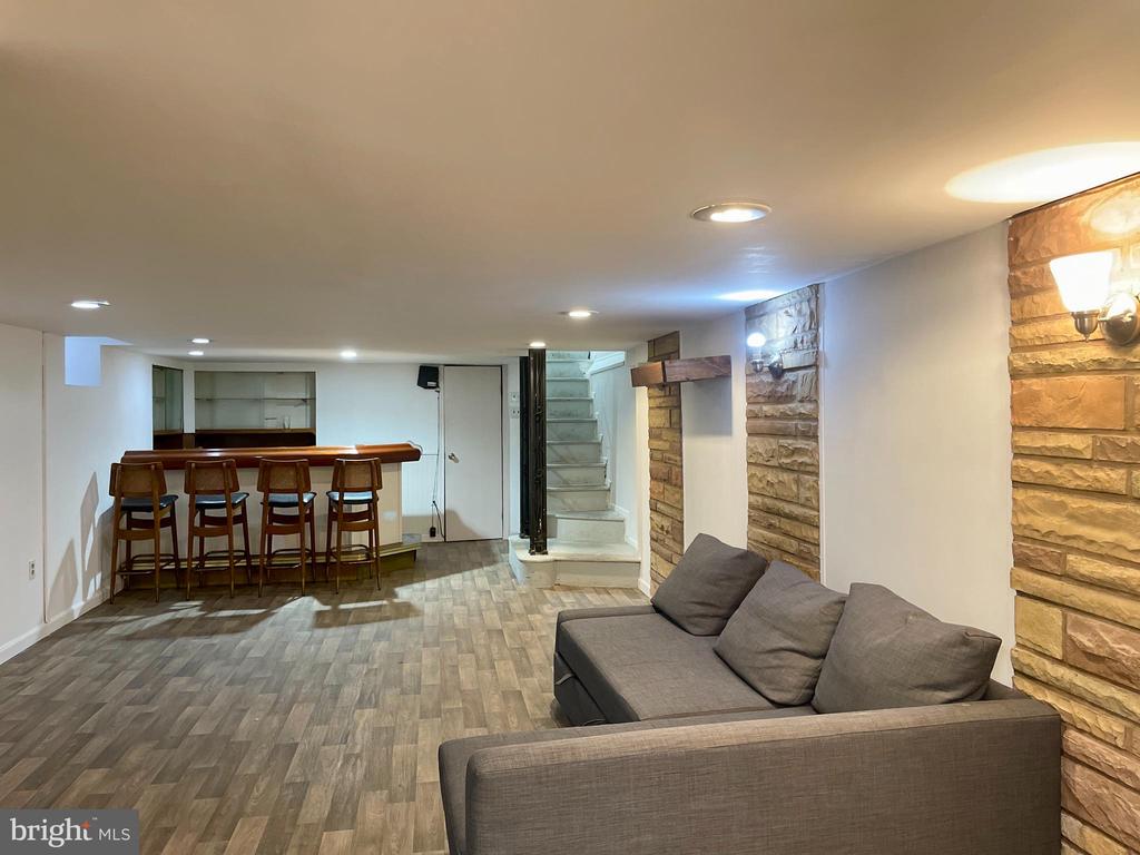 1308 MORRIS STREET