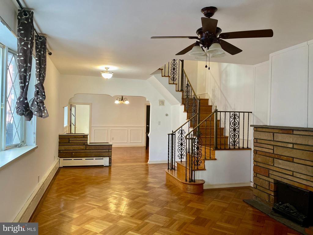 1308 MORRIS STREET