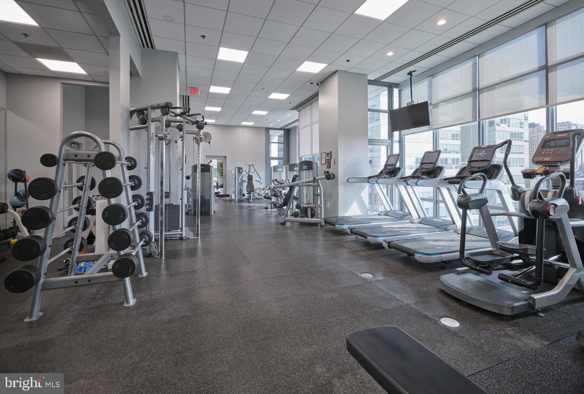 2101 MARKET STREET 1601