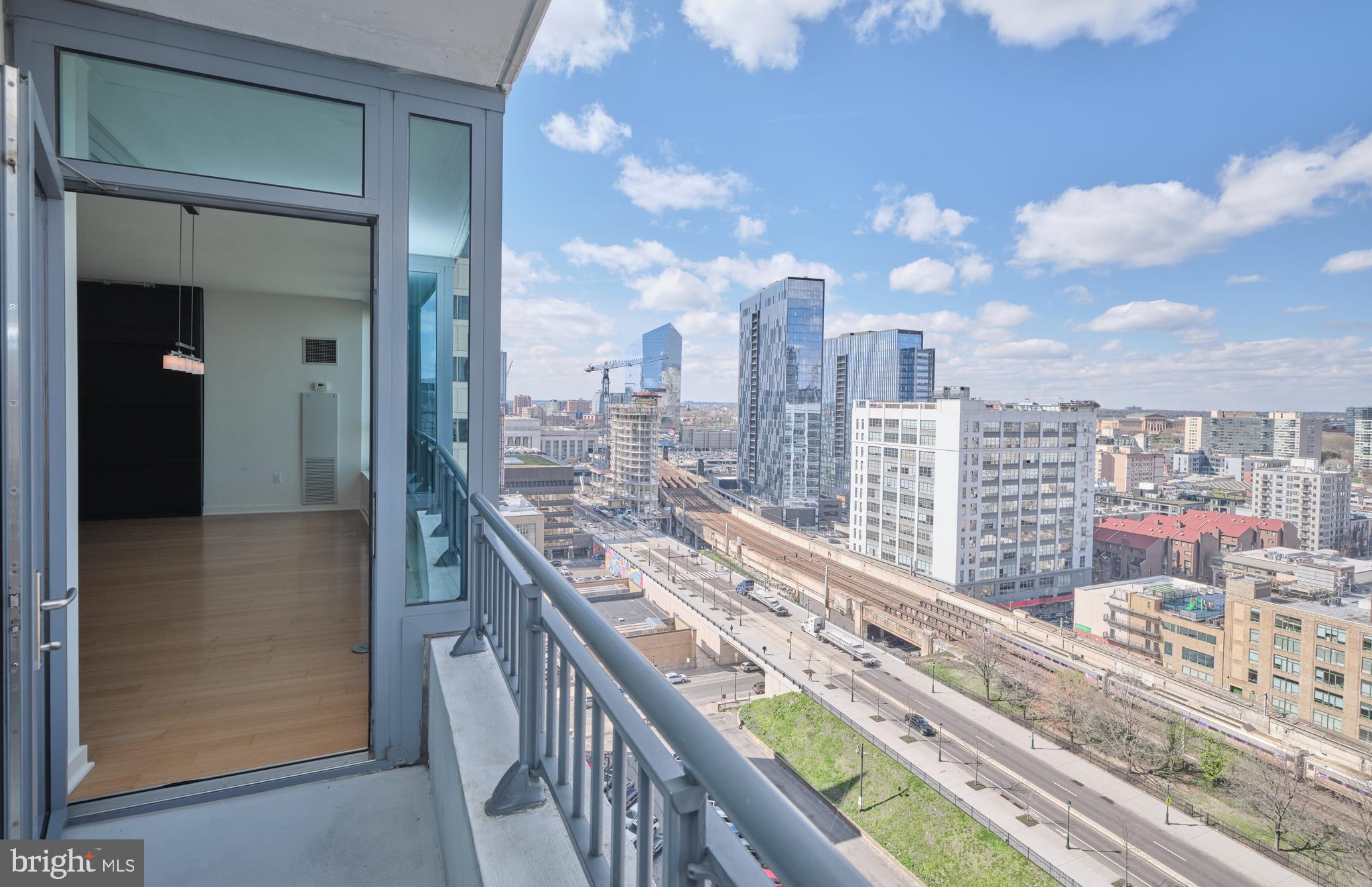 2101 MARKET STREET 1601