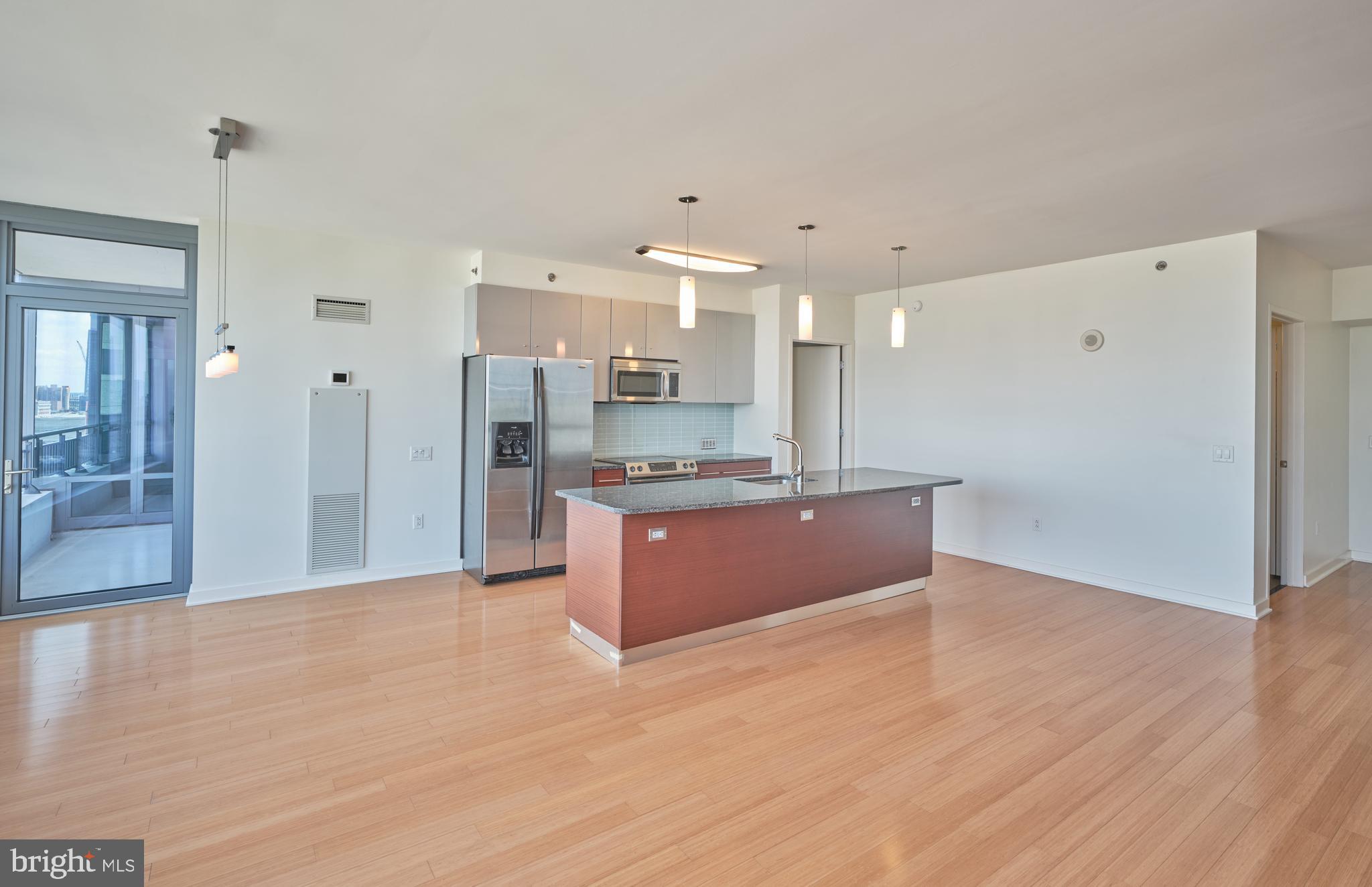2101 MARKET STREET 1601