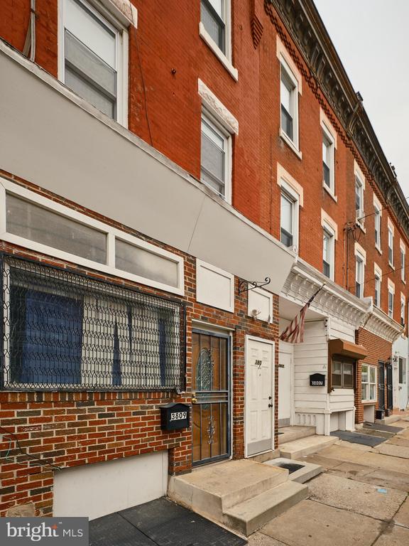 3809 HAVERFORD AVENUE