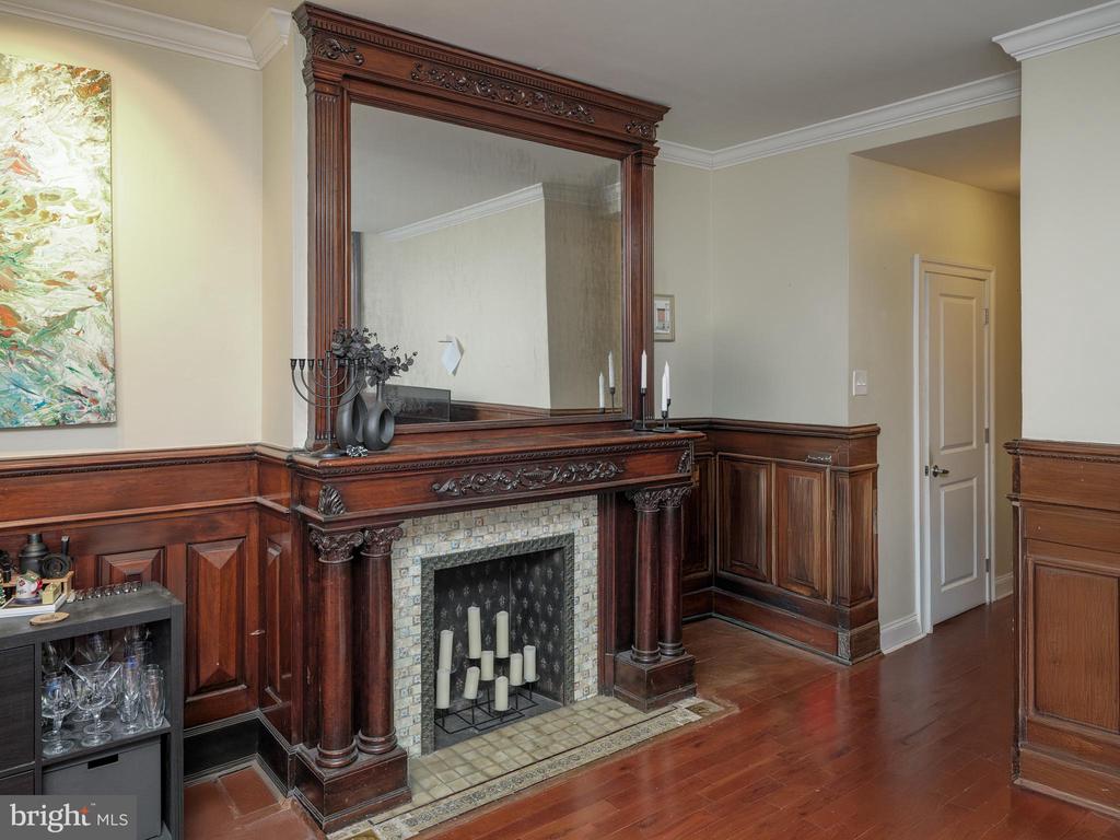 1912 SPRING GARDEN STREET 2