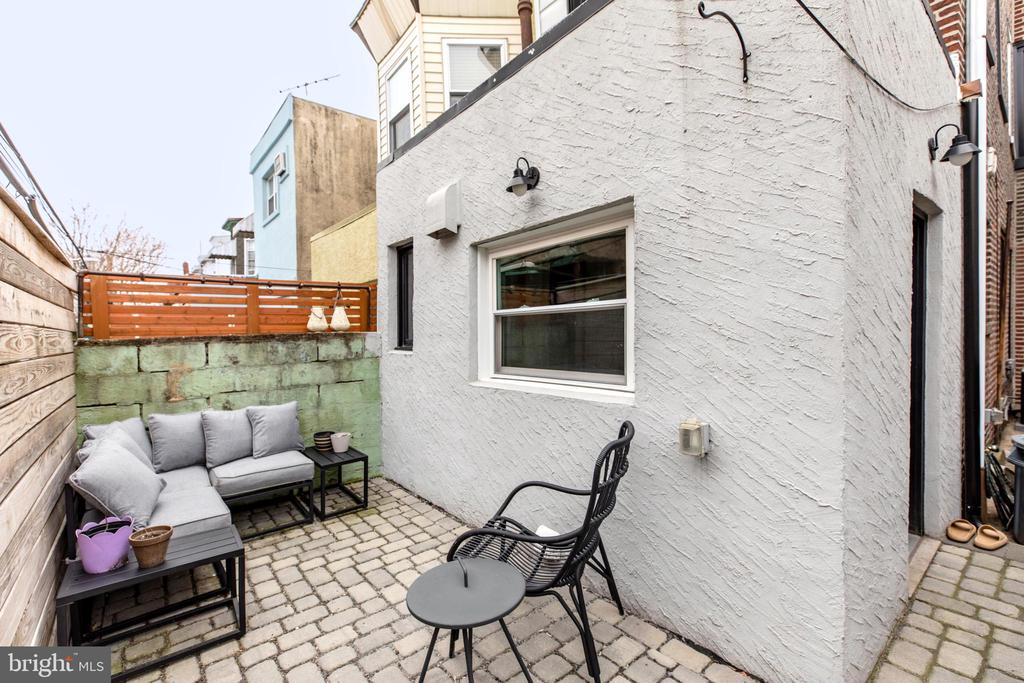 1825 S 16TH STREET